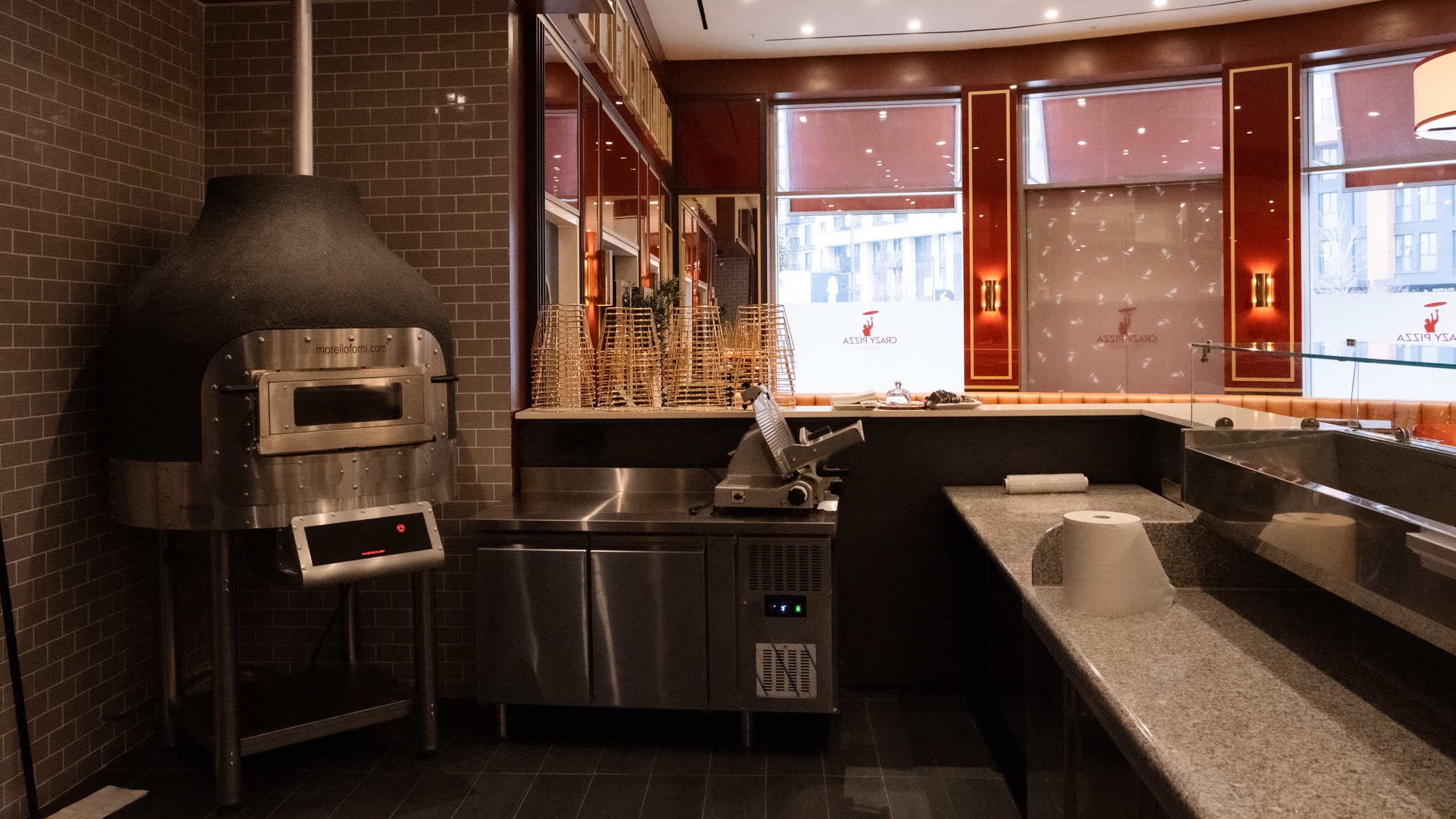 Crazy Pizza, T.C. Galerija, Beograd